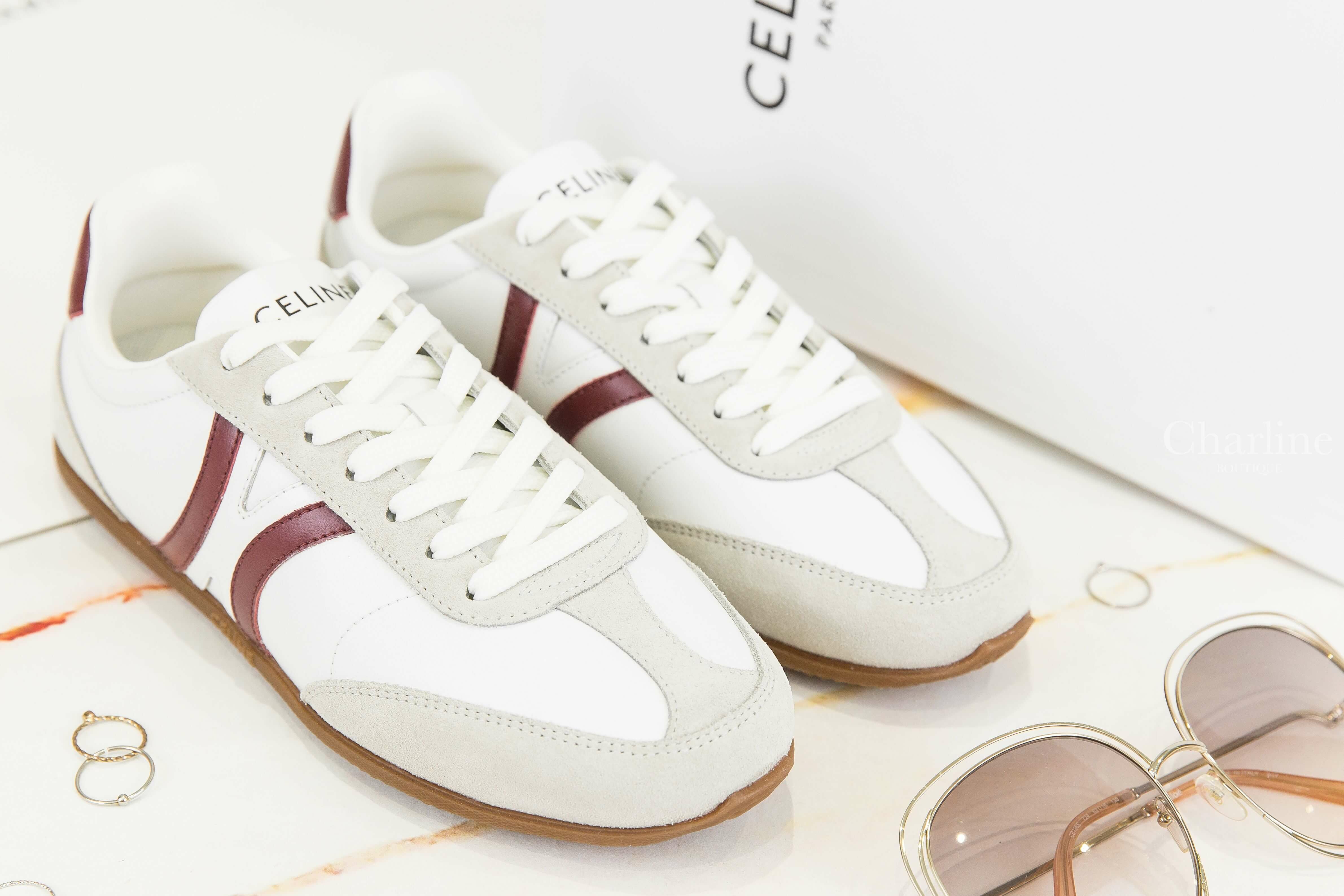 Celine Celine Jogger Low Lace-up Sneaker In Calfskin & Suede Calfskin 光學白黑字凱旋門深勃根地酒紅線條小牛皮拼灰色麂皮低筒運動鞋