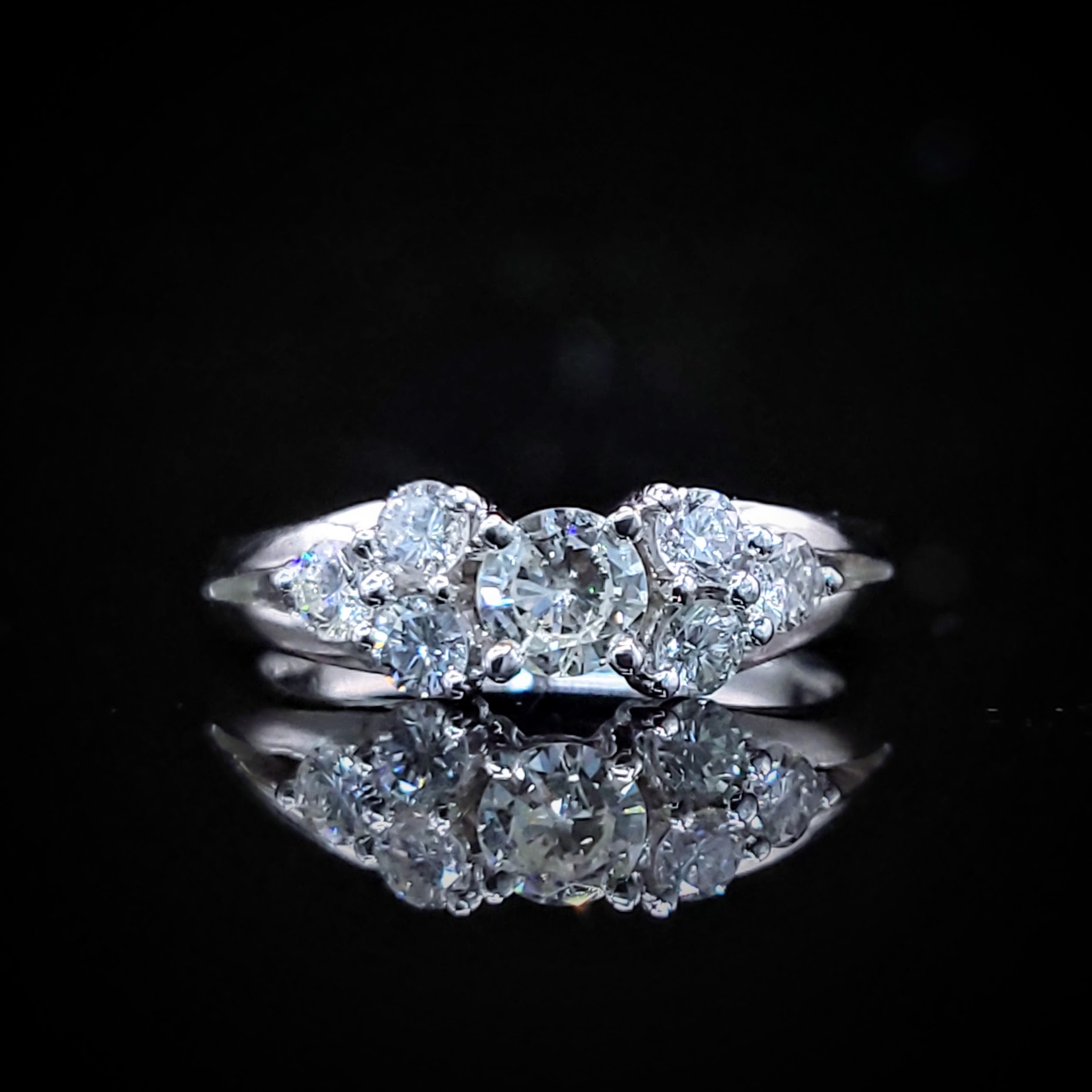 18K White Gold 0.61ct Diamond Ring