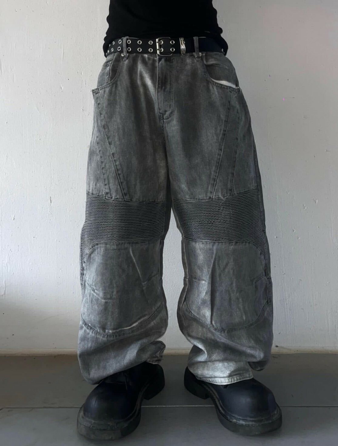 KOREA 刷色 車摺線 設計 #牛仔褲