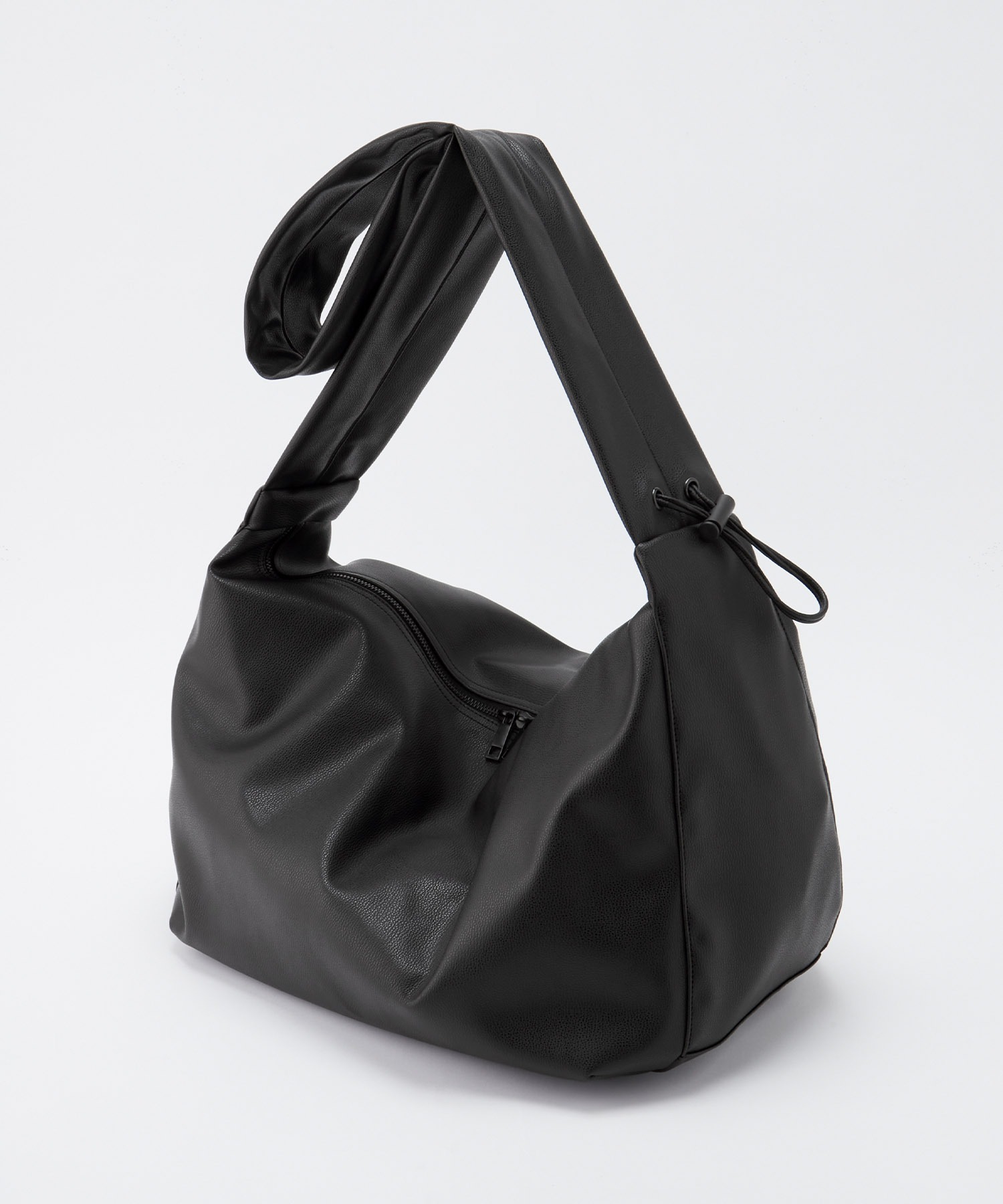 Doupicks 褶皺半月單肩包 日系選品