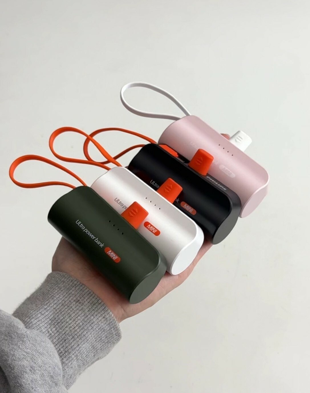 #現貨 < 正版合作 > PHILIPS飛利浦 直插式口袋行動電源 Type-C ／Lightning