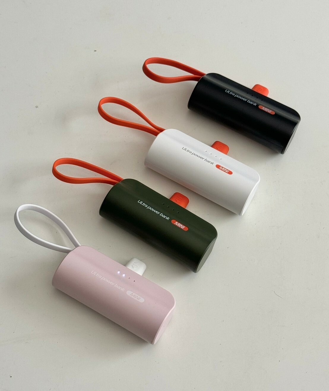 #現貨 < 正版合作 > PHILIPS飛利浦 直插式口袋行動電源 Type-C ／Lightning