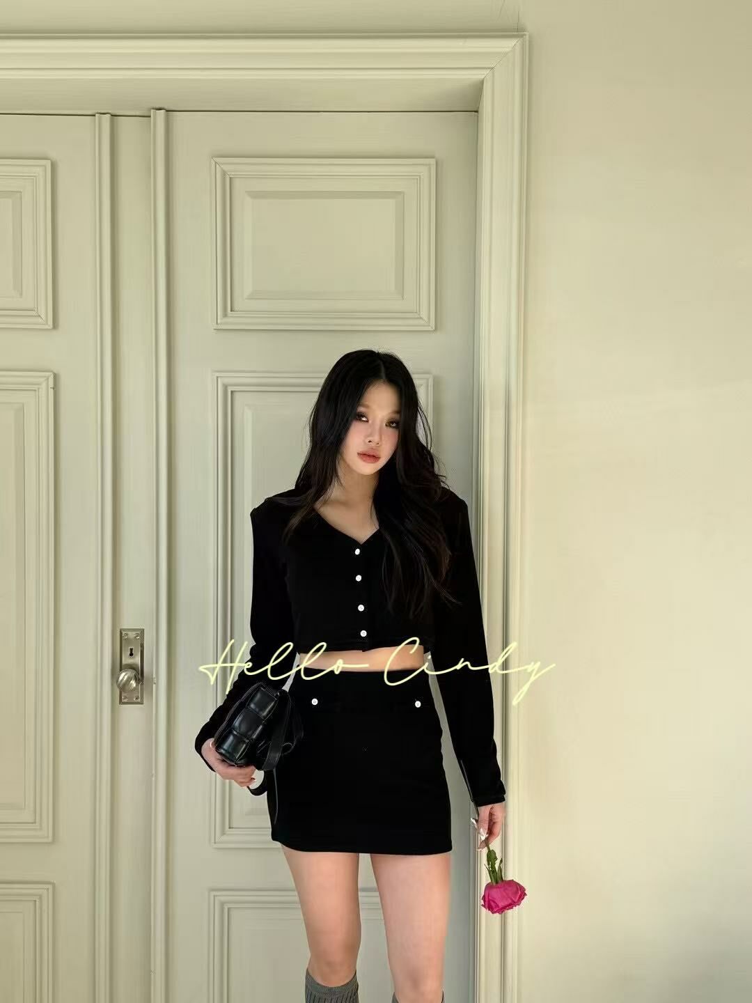 N03004 現貨-正韓設計品牌V領針織上衣+針織短裙 兩件組