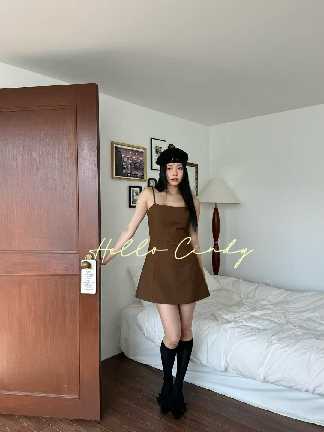 N03005 現貨-正韓設計師品牌甜美細肩顯瘦車線設計短洋裝