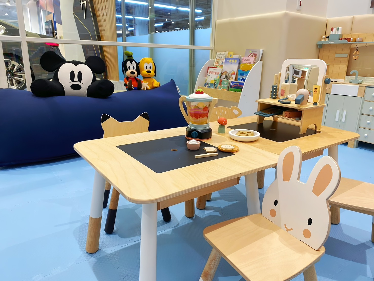 Tender Leaf X BMW 2024年攜手打造BMW台北汎德濱江展示中全新兒童遊戲室