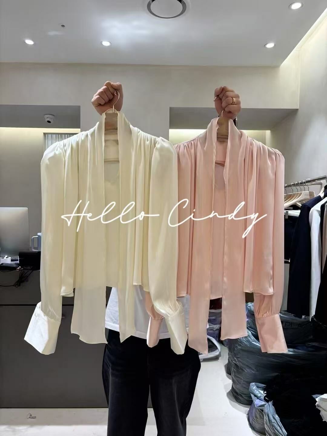 N03008 現貨-正韓設計師品牌知性高級緞面感綁帶上衣