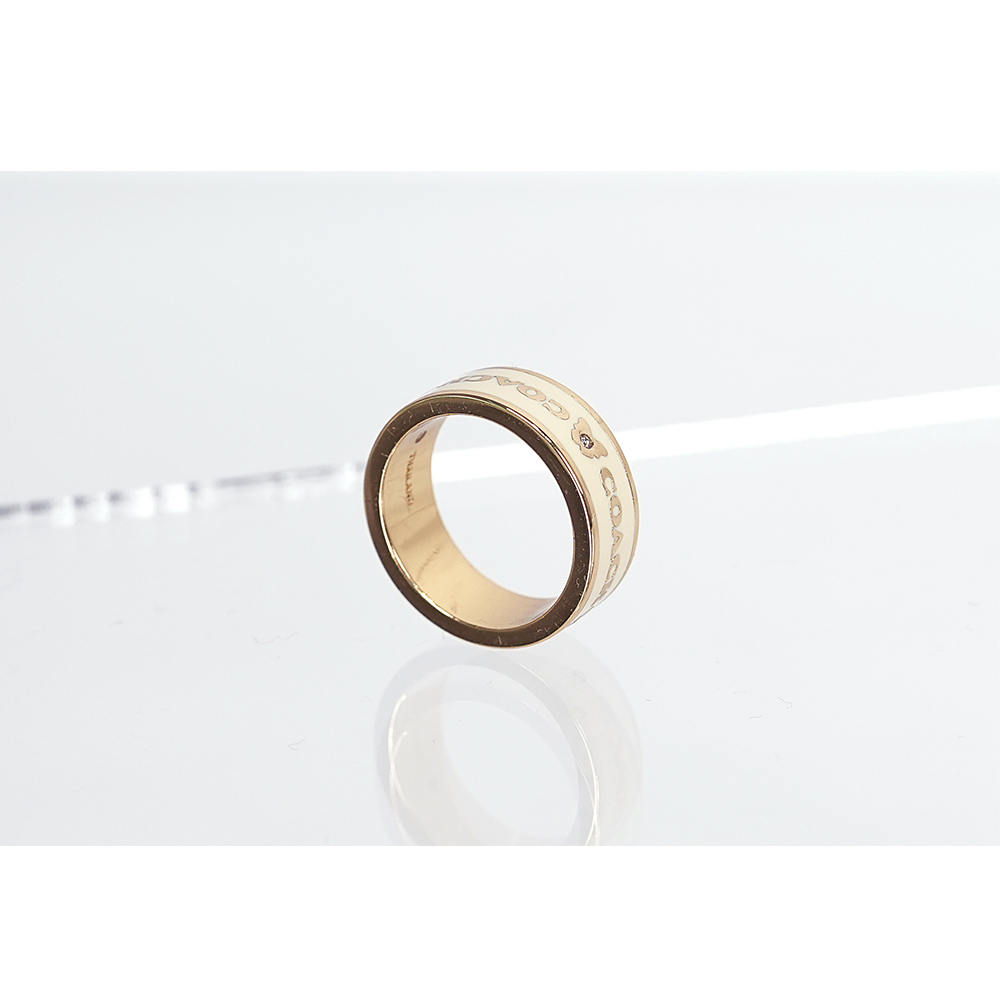 【COACH】愛心及星星圖案琺瑯戒指(白色/金色)CAH44 CUD