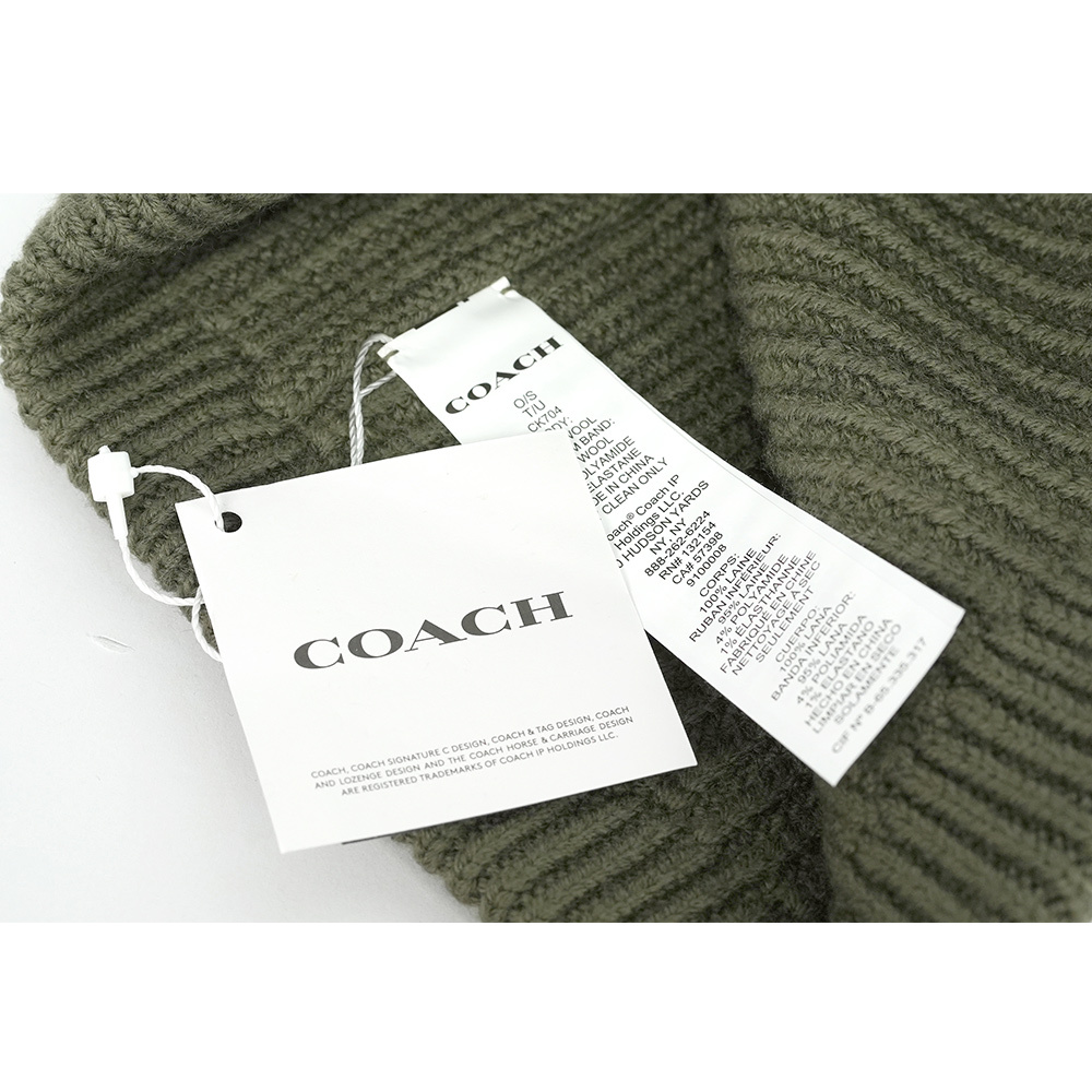 【COACH】方形經典馬車標牌針織羊毛毛帽(橄欖綠)CK704 RM3