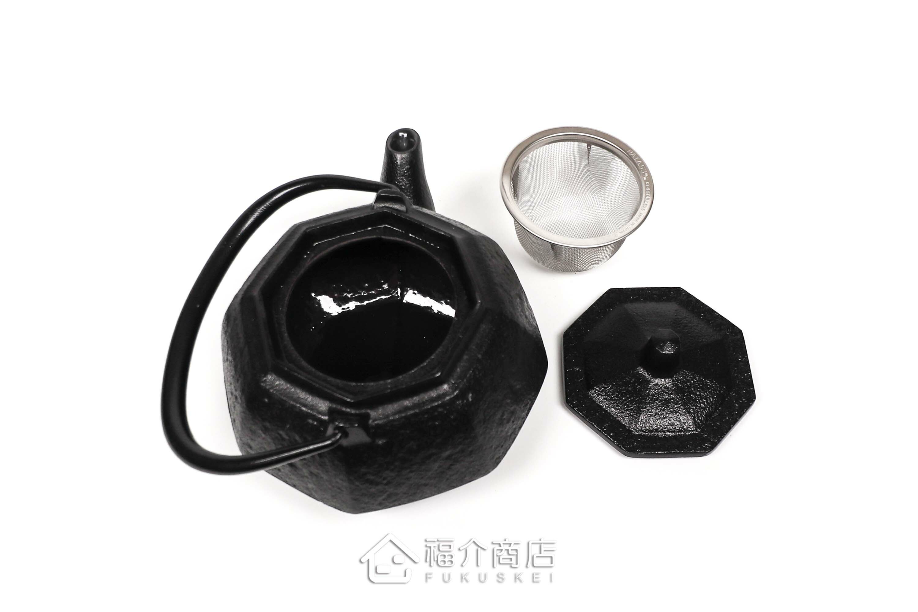 泡茶用的八角造型鑄鐵茶壺