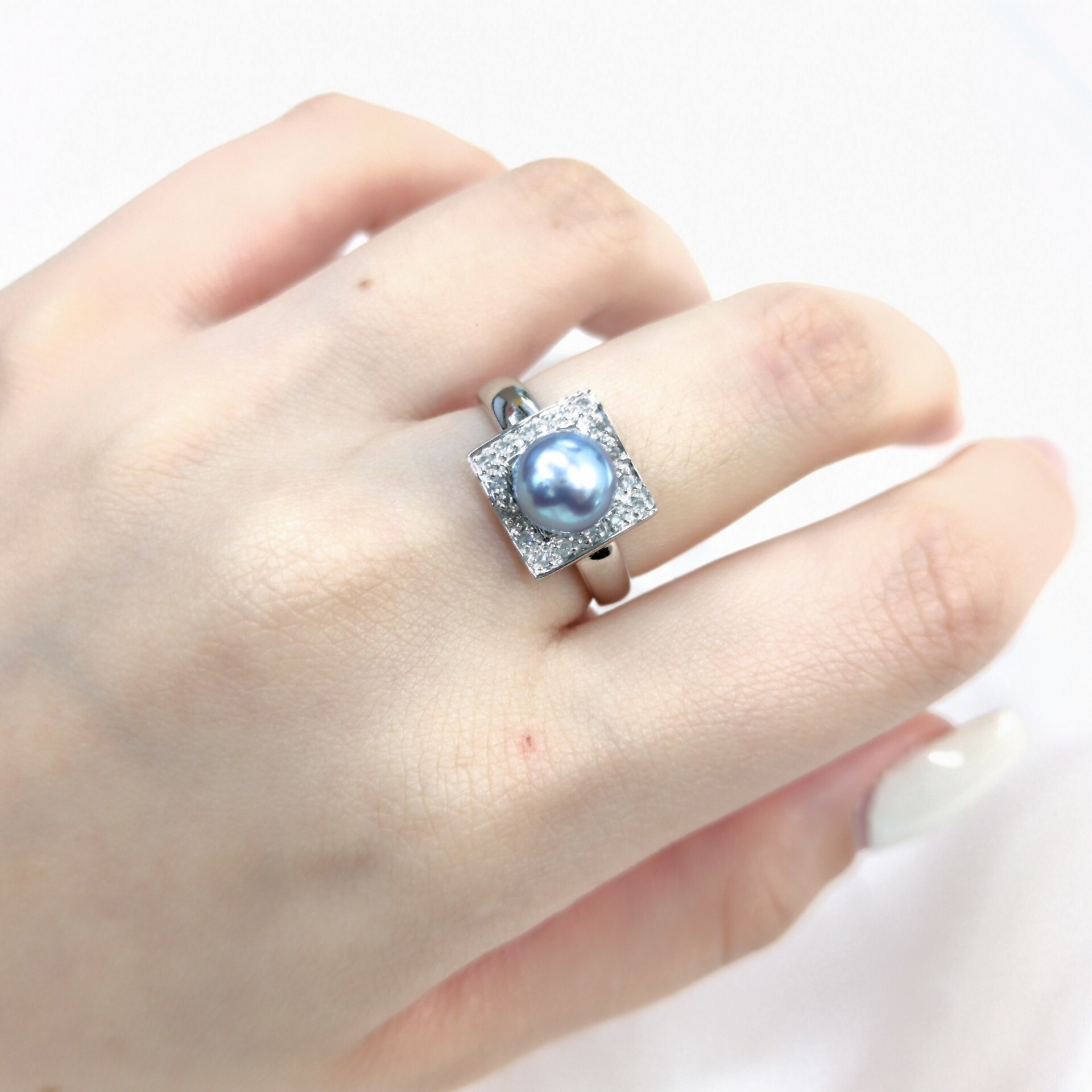 全新14K白金5份鑽石珍珠戒指