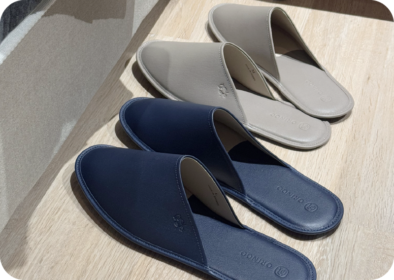 真皮室內拖鞋兼具柔軟包覆感與穩固止滑效果