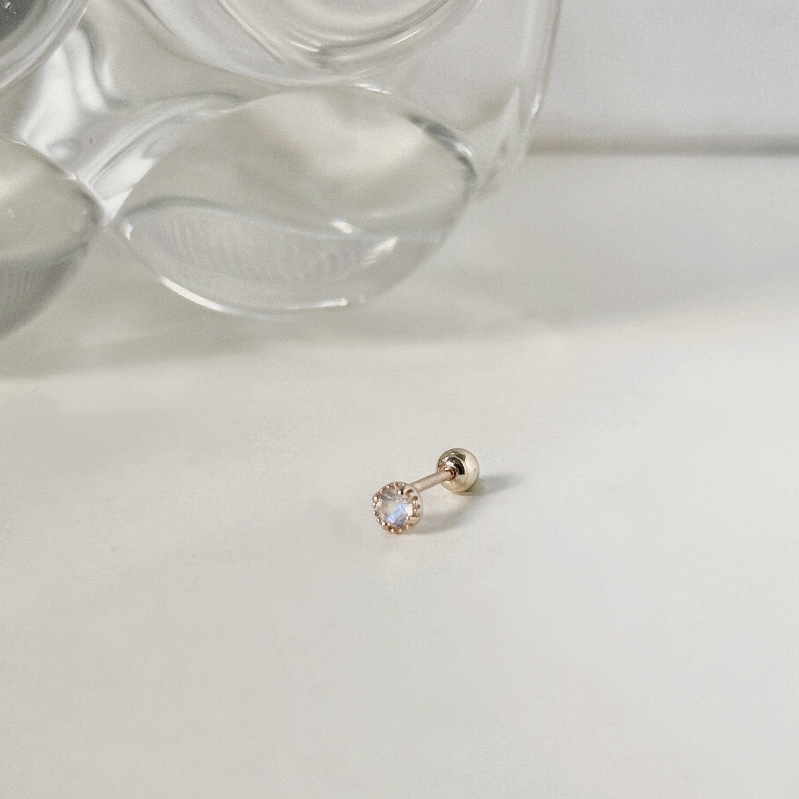 14K爪鑲小圓月光石轉珠耳環