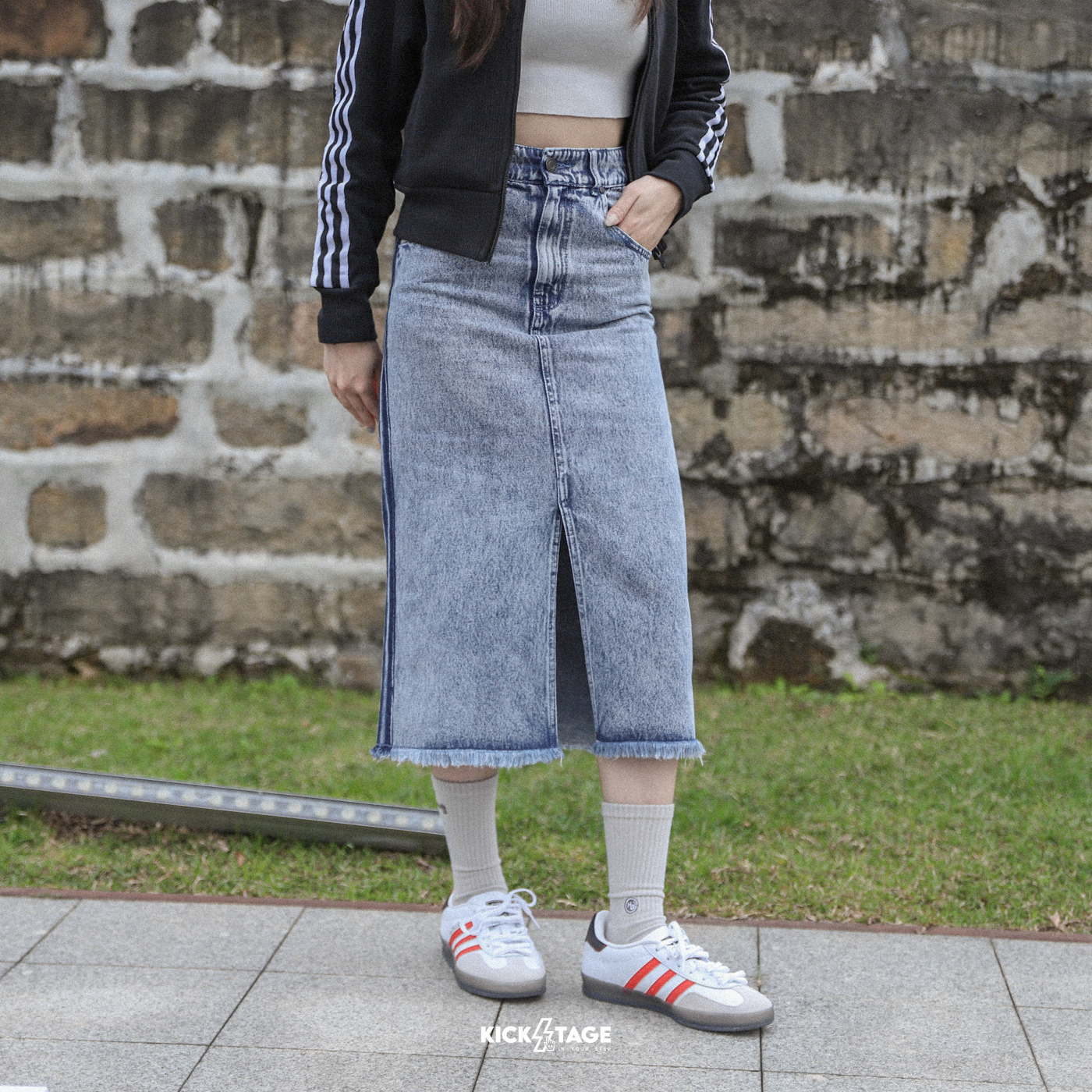 女款 ADIDAS KSENIA SCHNIDER SKIRT 牛仔藍 前開衩 不收邊 半身裙 牛仔長裙【IW5665】