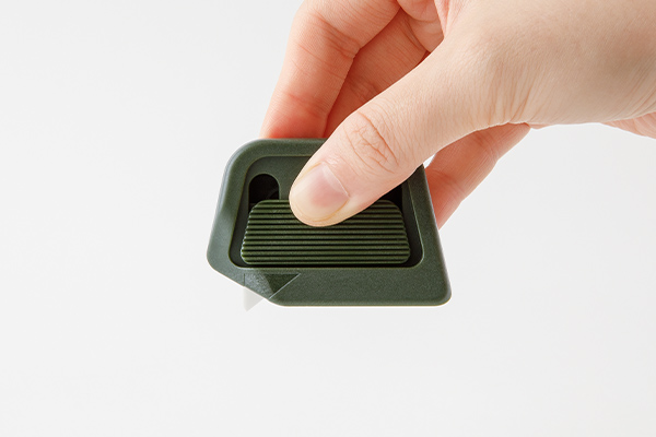 磁吸陶瓷拆箱刀 綠色｜MIDORI 日本