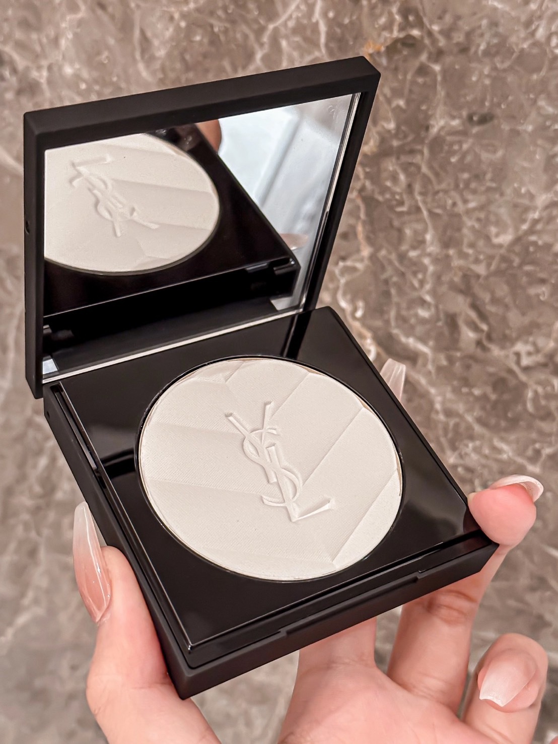 YSL 聖羅蘭 恆久完美持久 柔霧 蜜粉餅