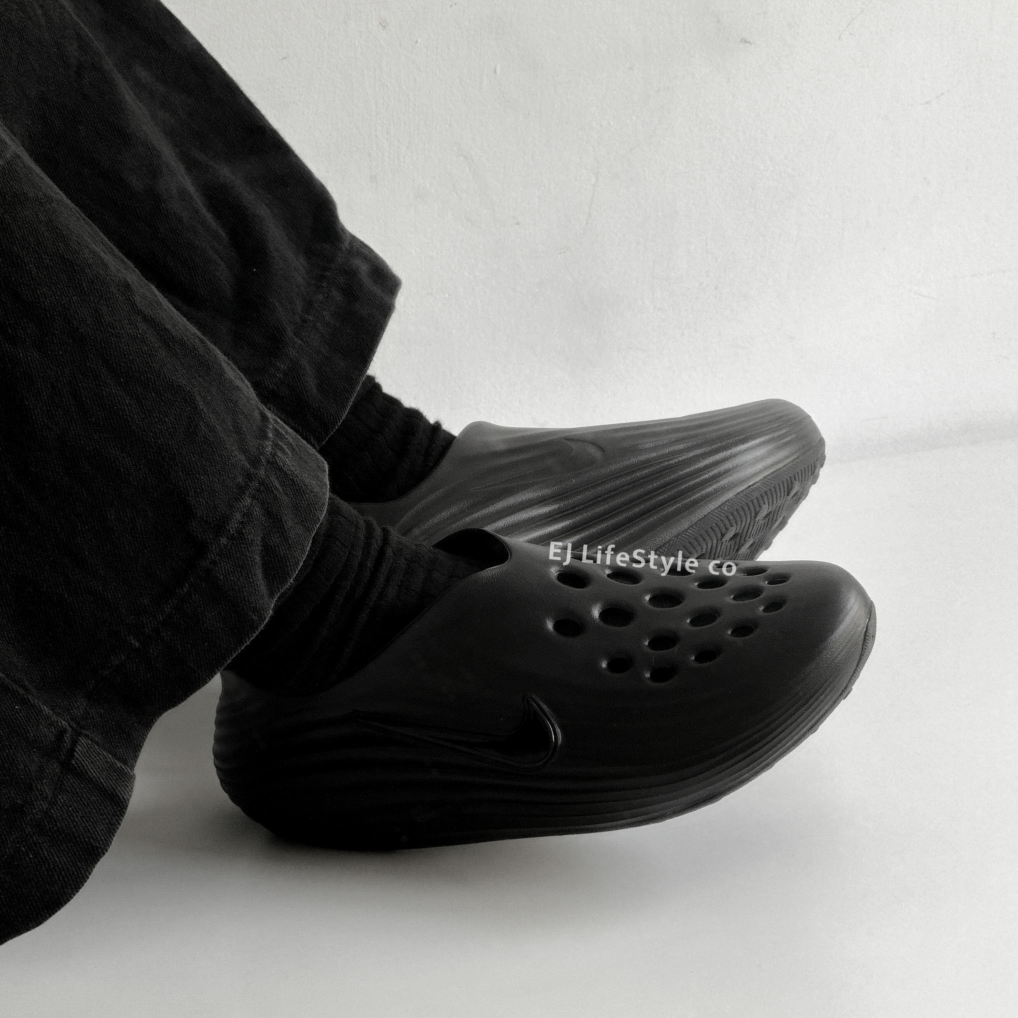 NIKE REACTX REJUVEN8 恢復鞋 懶人鞋 涼鞋 洞洞鞋 黑色 全黑 緩衝 防水 男鞋 HV5060-001 / 現貨