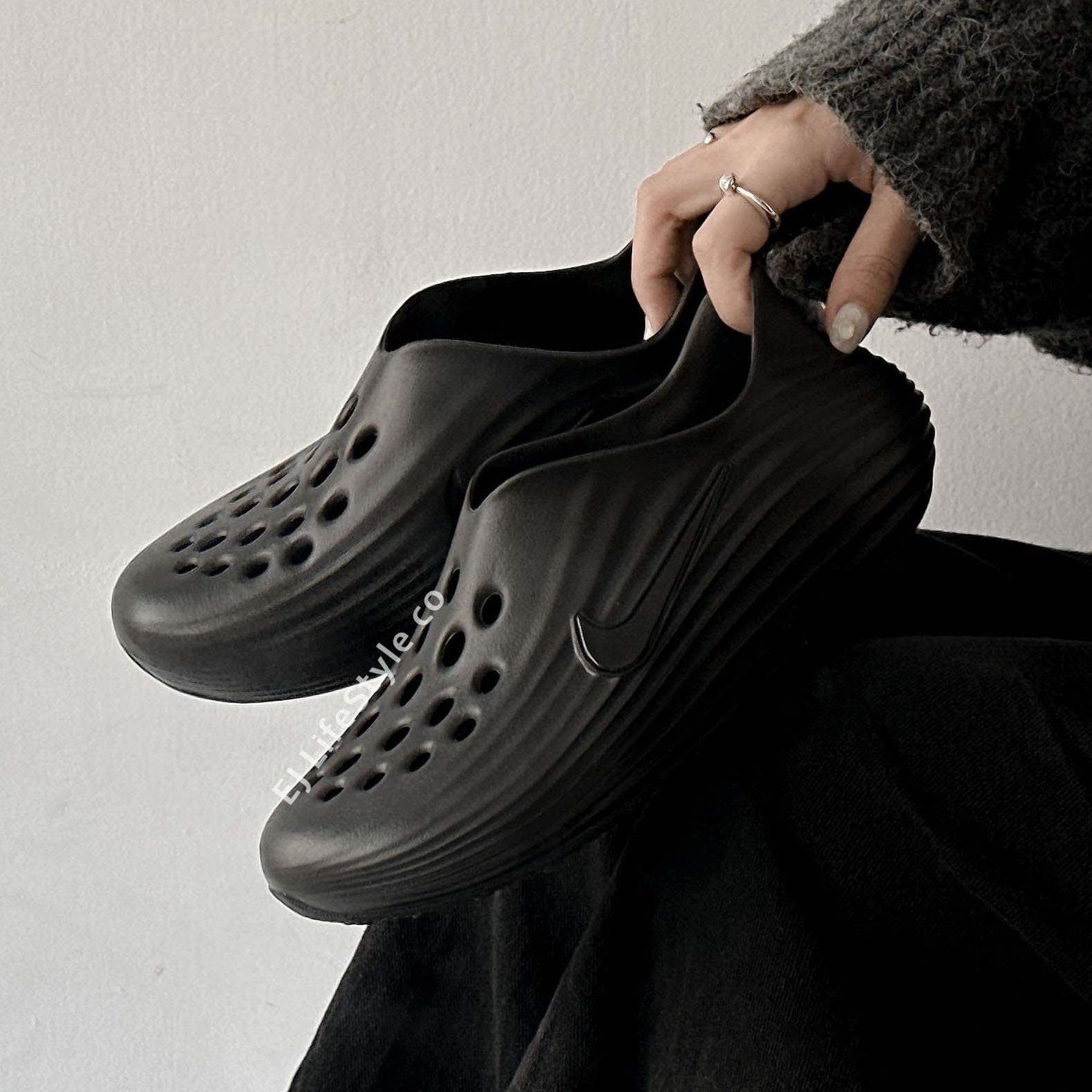 NIKE REACTX REJUVEN8 恢復鞋 懶人鞋 涼鞋 洞洞鞋 黑色 全黑 緩衝 防水 男鞋 HV5060-001 / 現貨