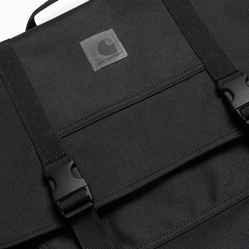 -(E2b02)-CARHARTT WIP REFLECTIVE PARCEL BAG 側背包 郵差包 黑-A201035