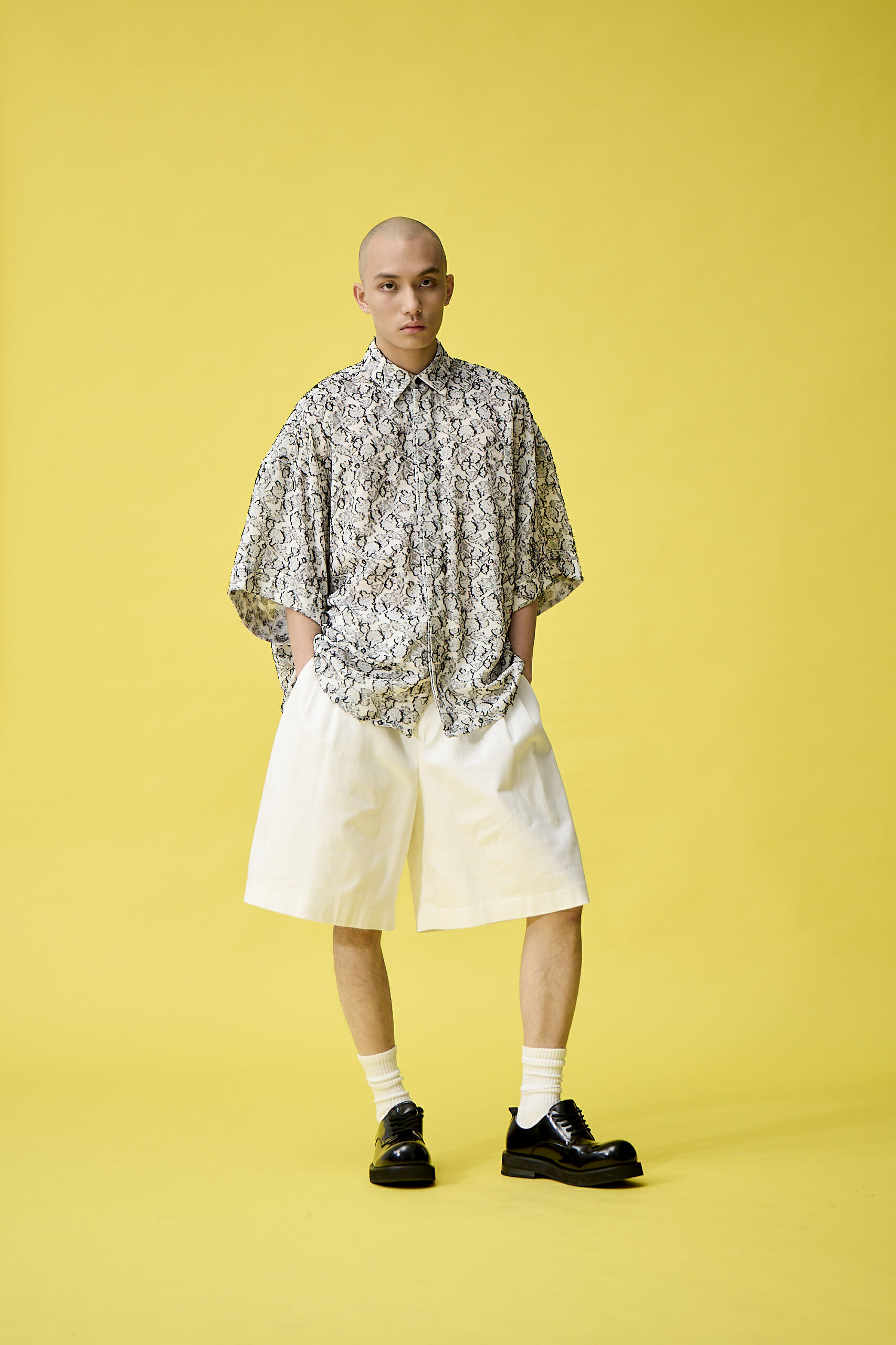 小圖章短袖襯衫