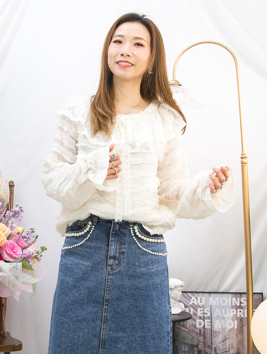【低至50% SUMMER SALE  】size S 內橡根腰．袋邊釘珍珠．牛仔半截裙【不設退換】