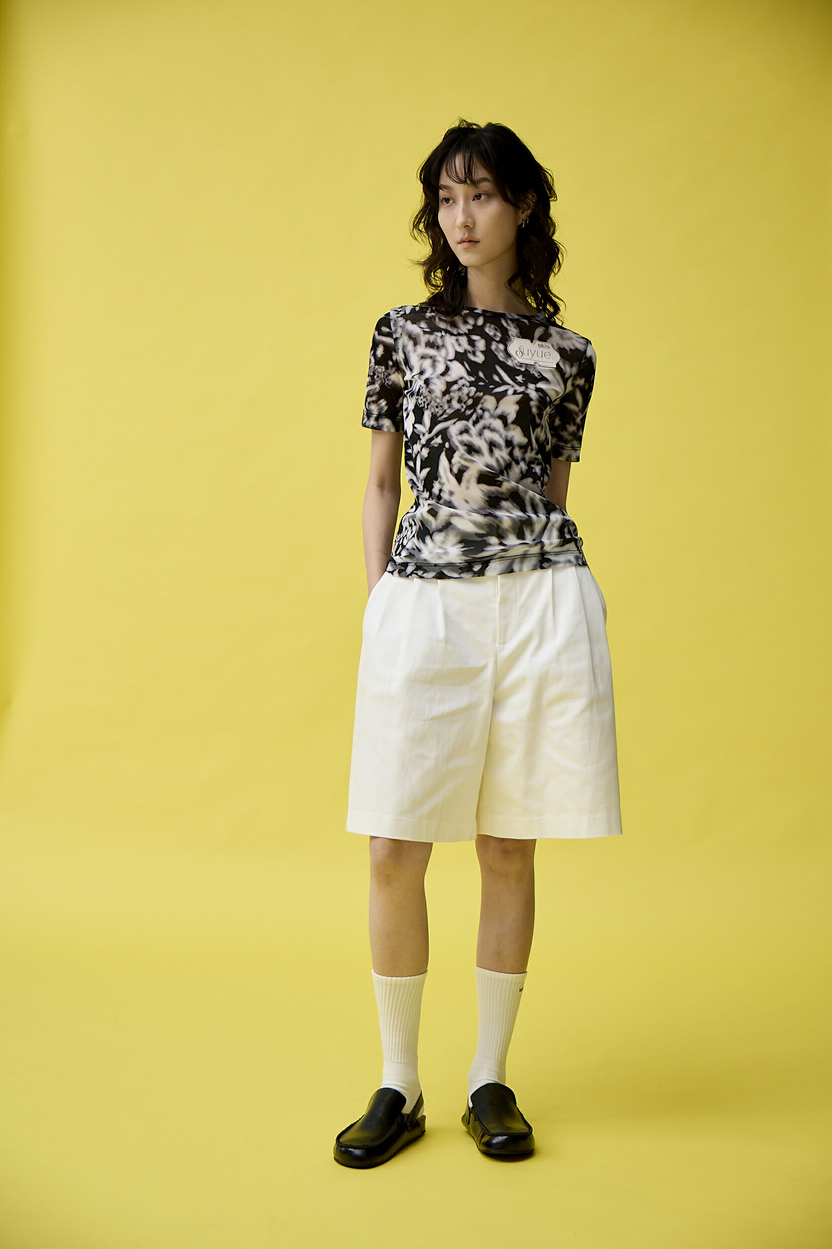 大圖章短袖上衣