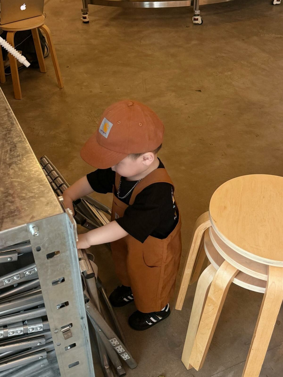 廠單 Carharrt速乾短褲