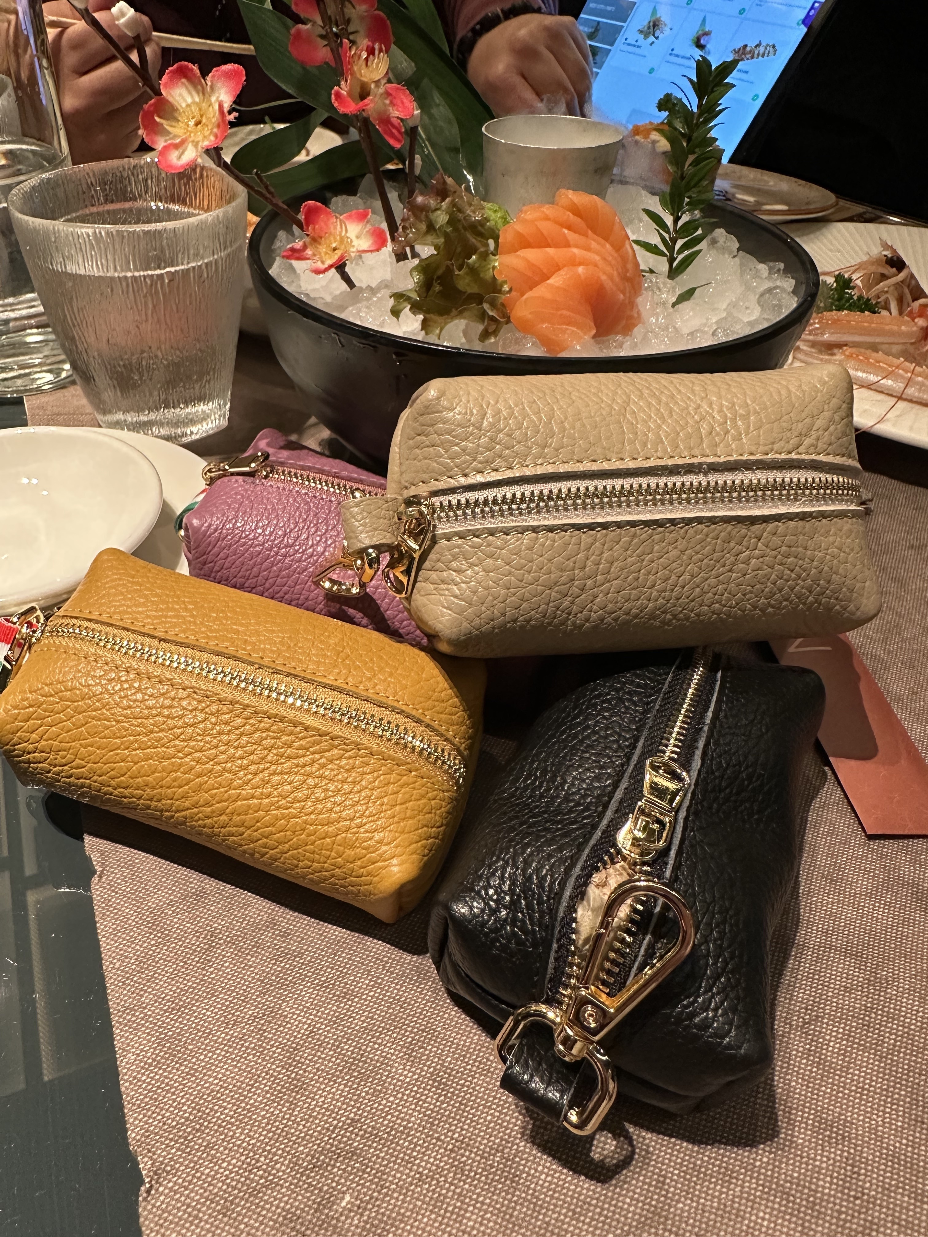 【直播】意大利皮具 LL102748 散子枕頭包