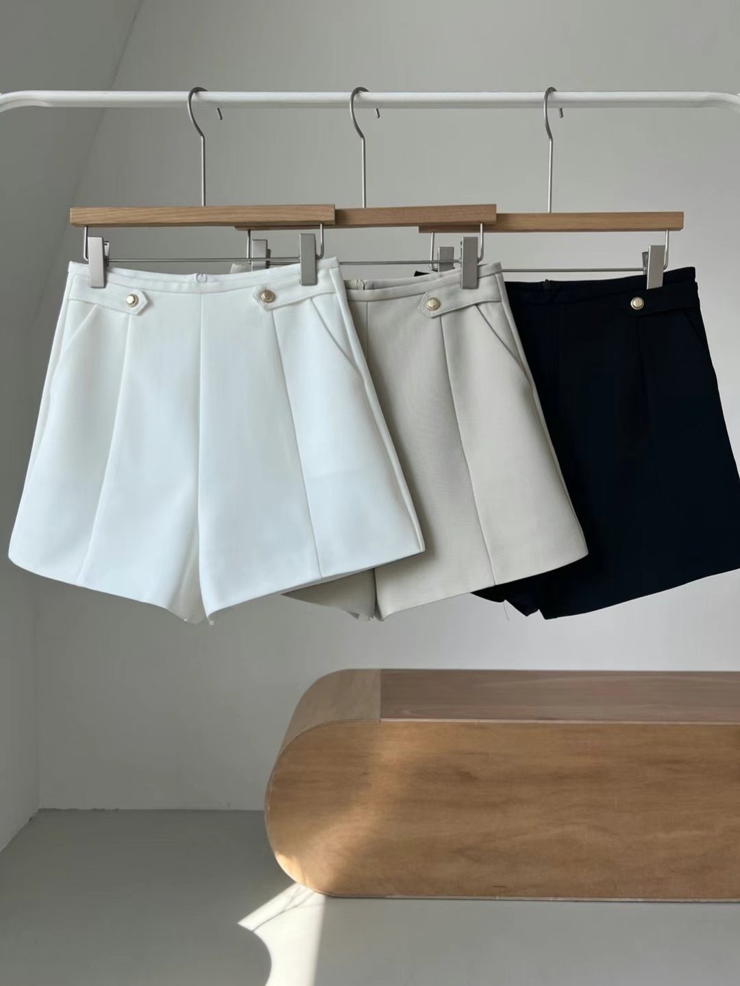 ♥ Must-have basic shorts **Special price**