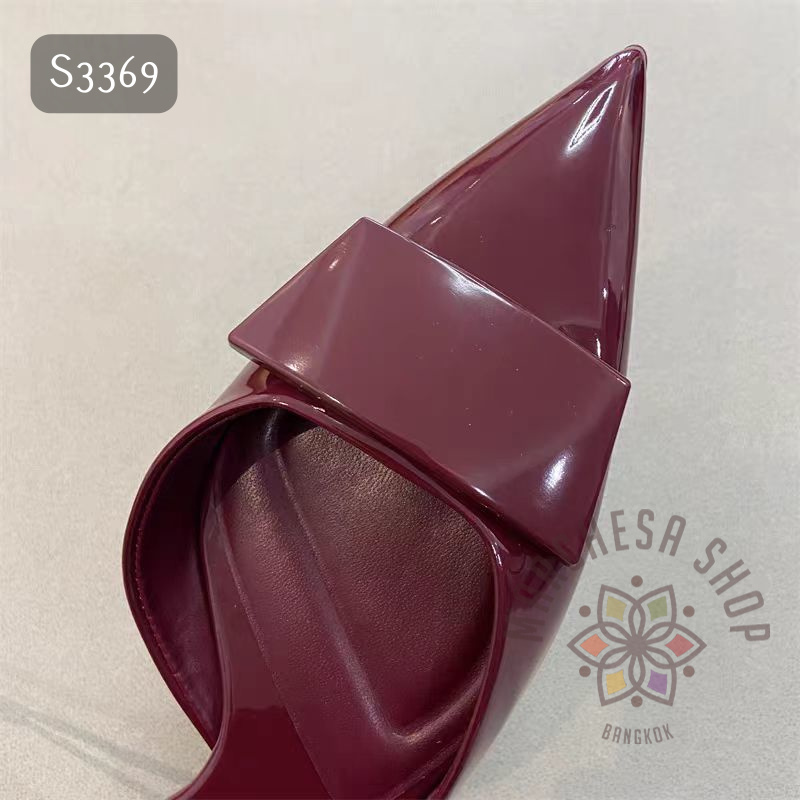 S3369 - 牛漆皮純色方扣平底涼鞋