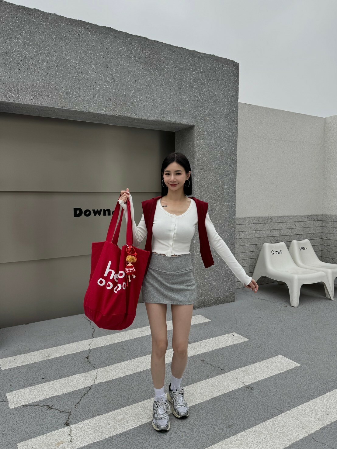 木耳邊彈性排釦上衣