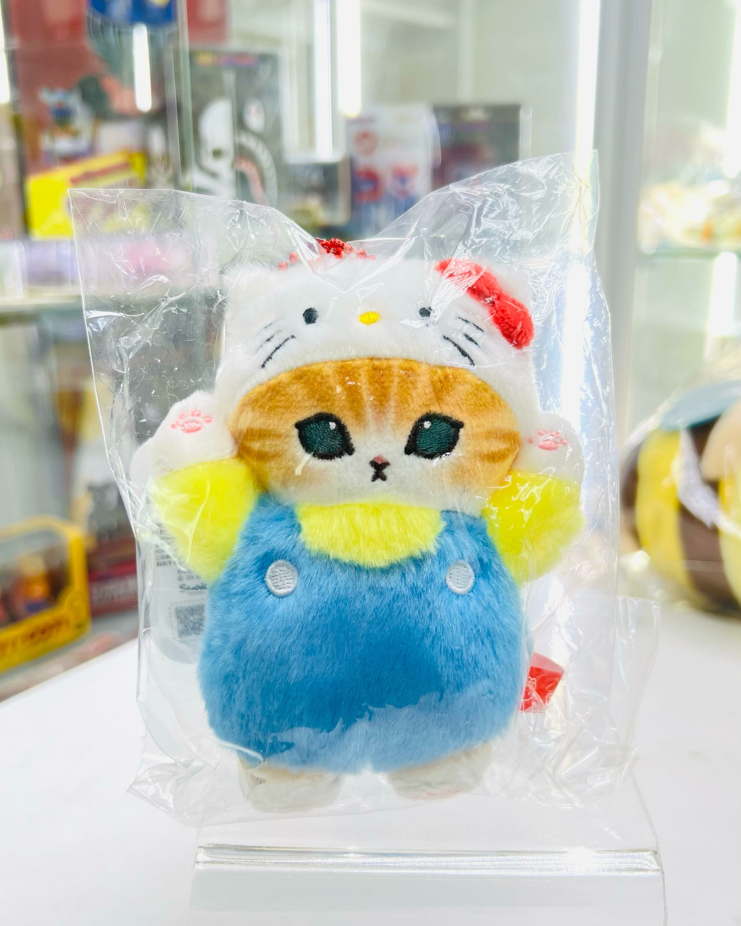 Mofusand x Sanrio Keychain(Hello Kitty)