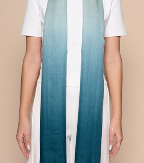 安地斯羊駝披肩｜輕薄混絲款 - 手染漸層綠｜秘魯