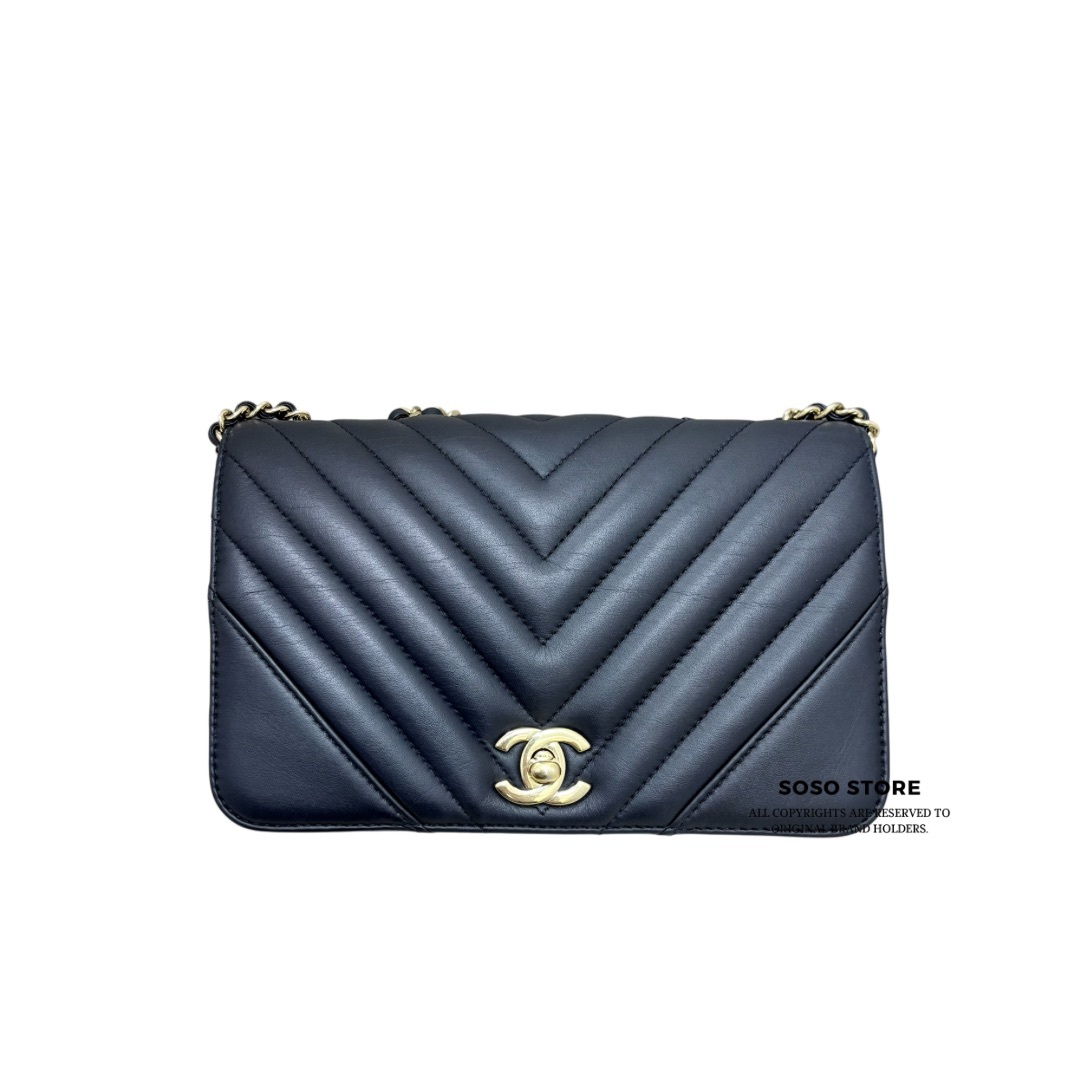 Chanel Flap Bag -Dark Blue / Ghw