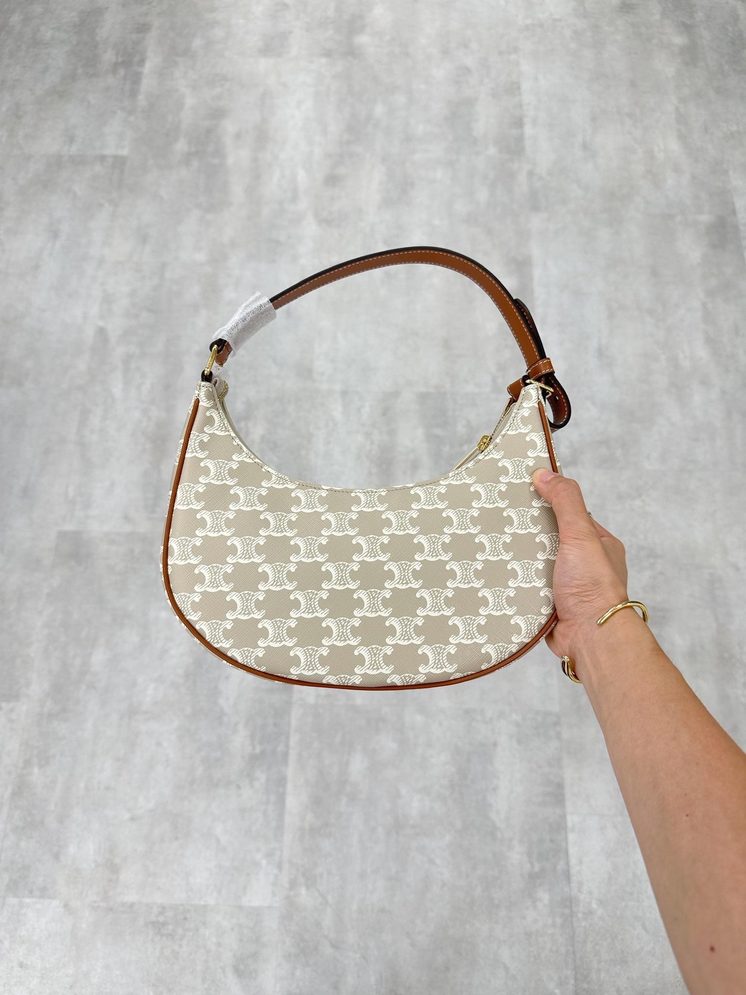 Outlet Celine Ava Bag