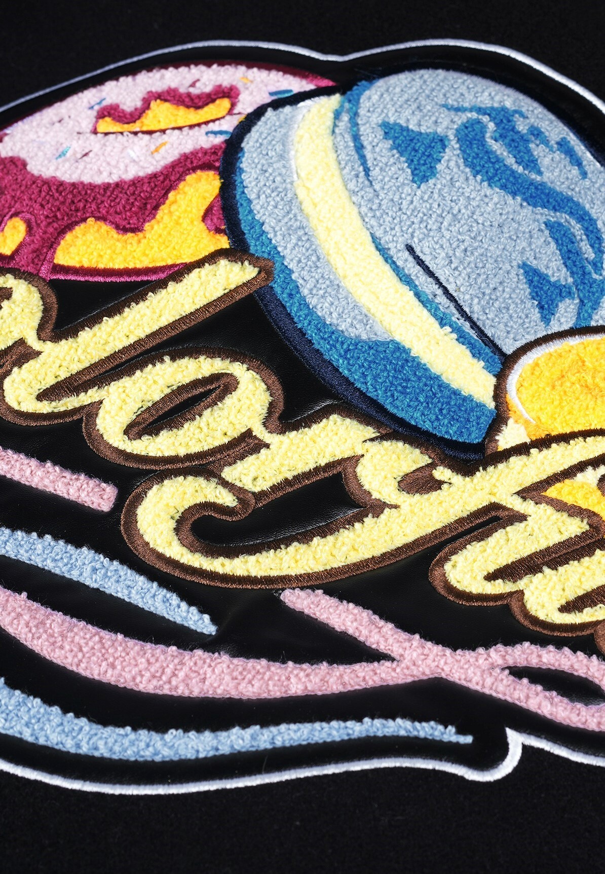 STK SmallTownKid 多巴胺 甜點刺繡 棒球外套