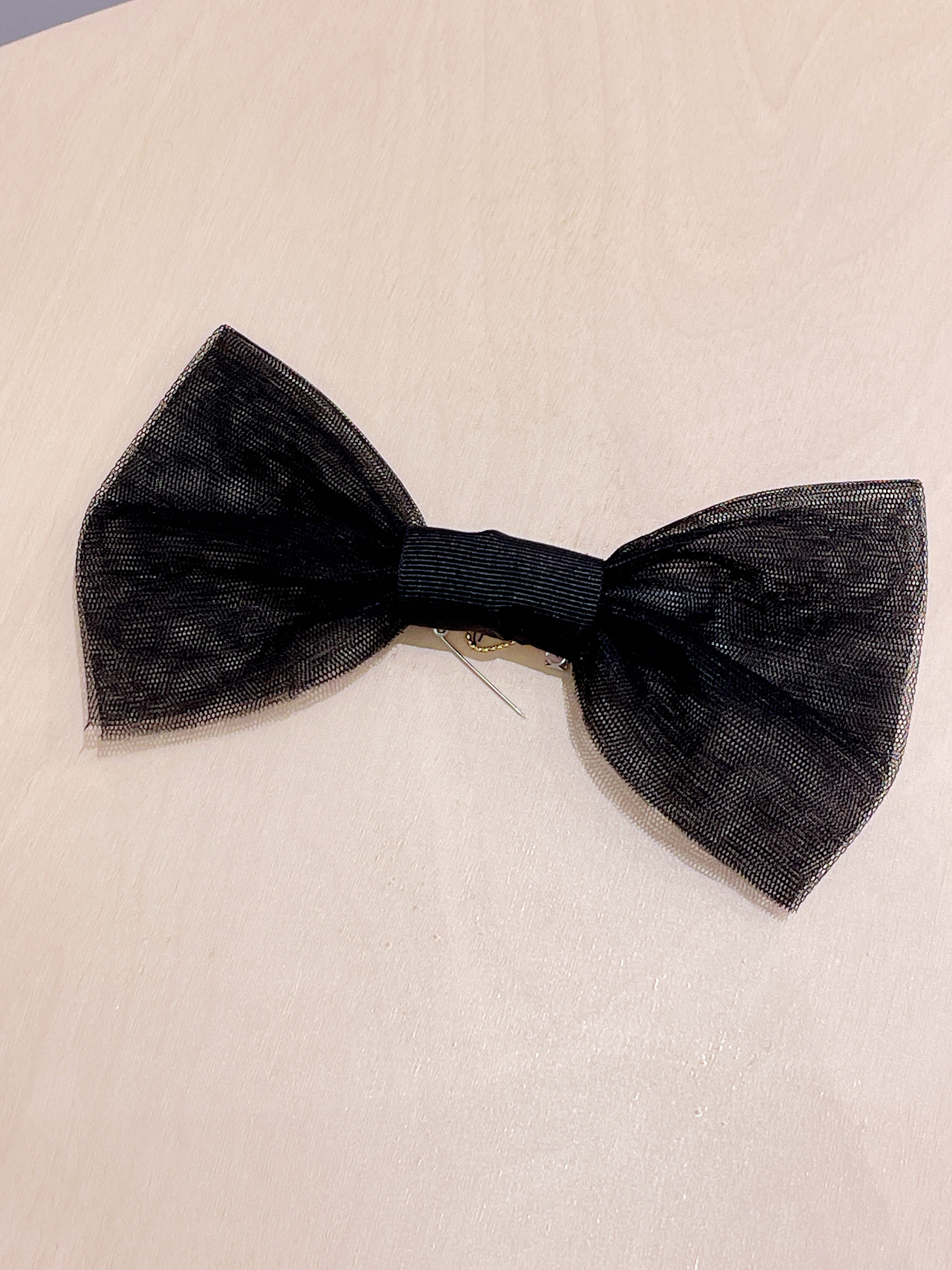 優雅黑蝴蝶結別針