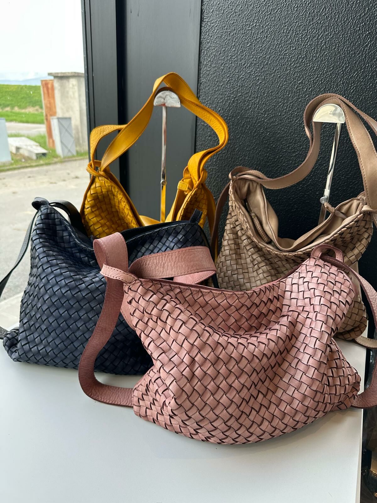 【現貨】意大利皮具 LL0228628 兩用可調較側咩背包