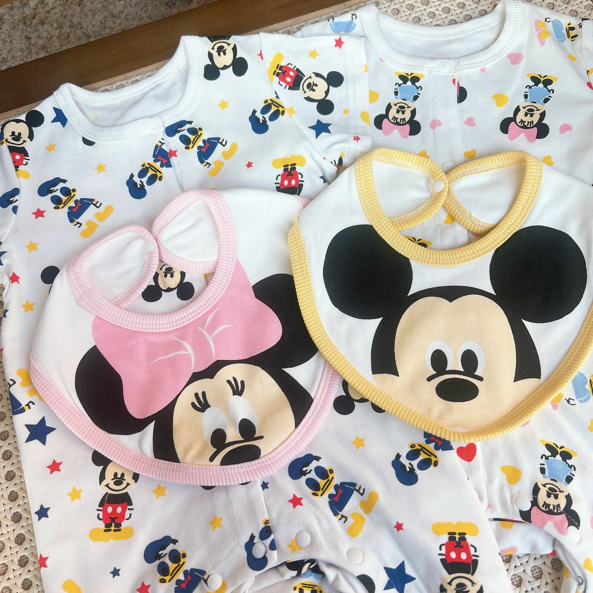 廠單 Disney 爬服2件套
