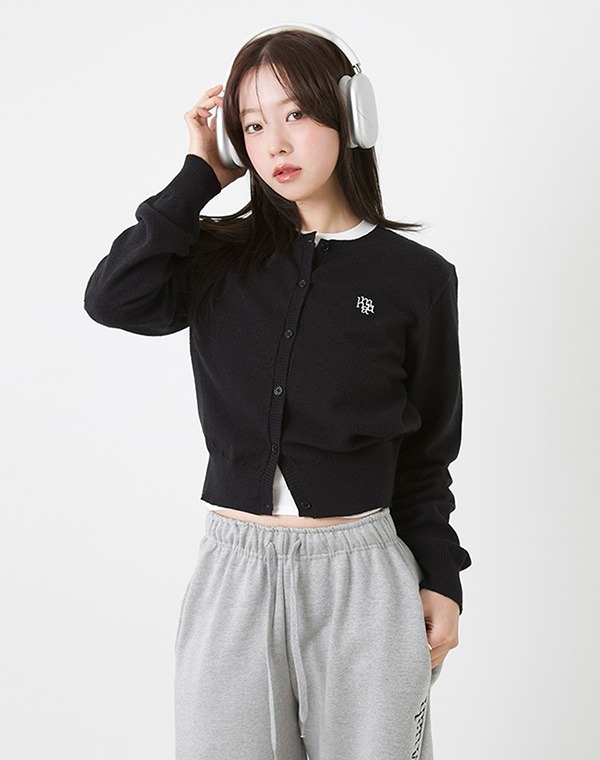 預訂｜MUAHMUAH LOGO STITCH ROUND CARDIGAN