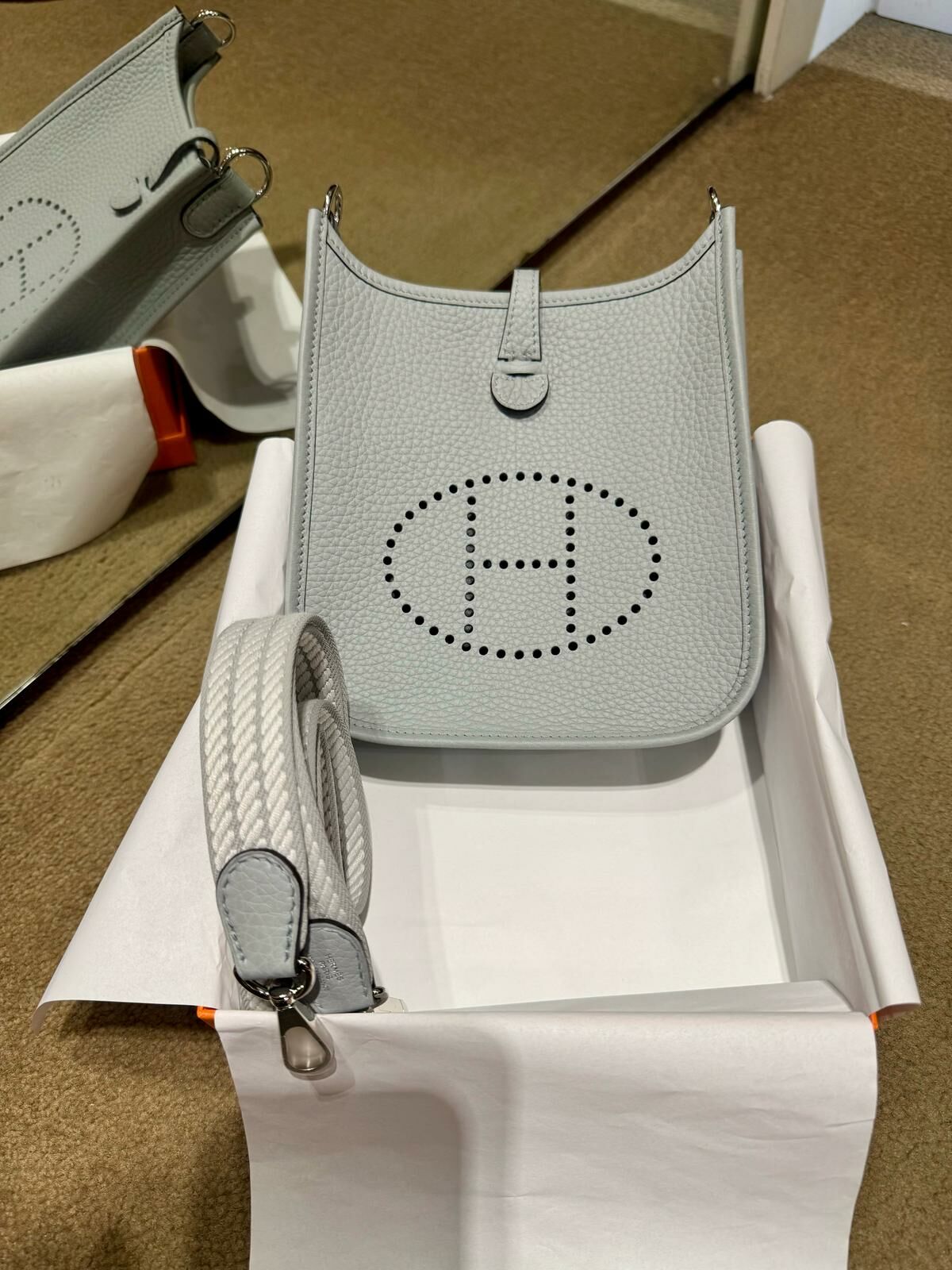 Evelyne mini 8U glacier ck tc W 編織帶 (一代：肩帶長105cm)