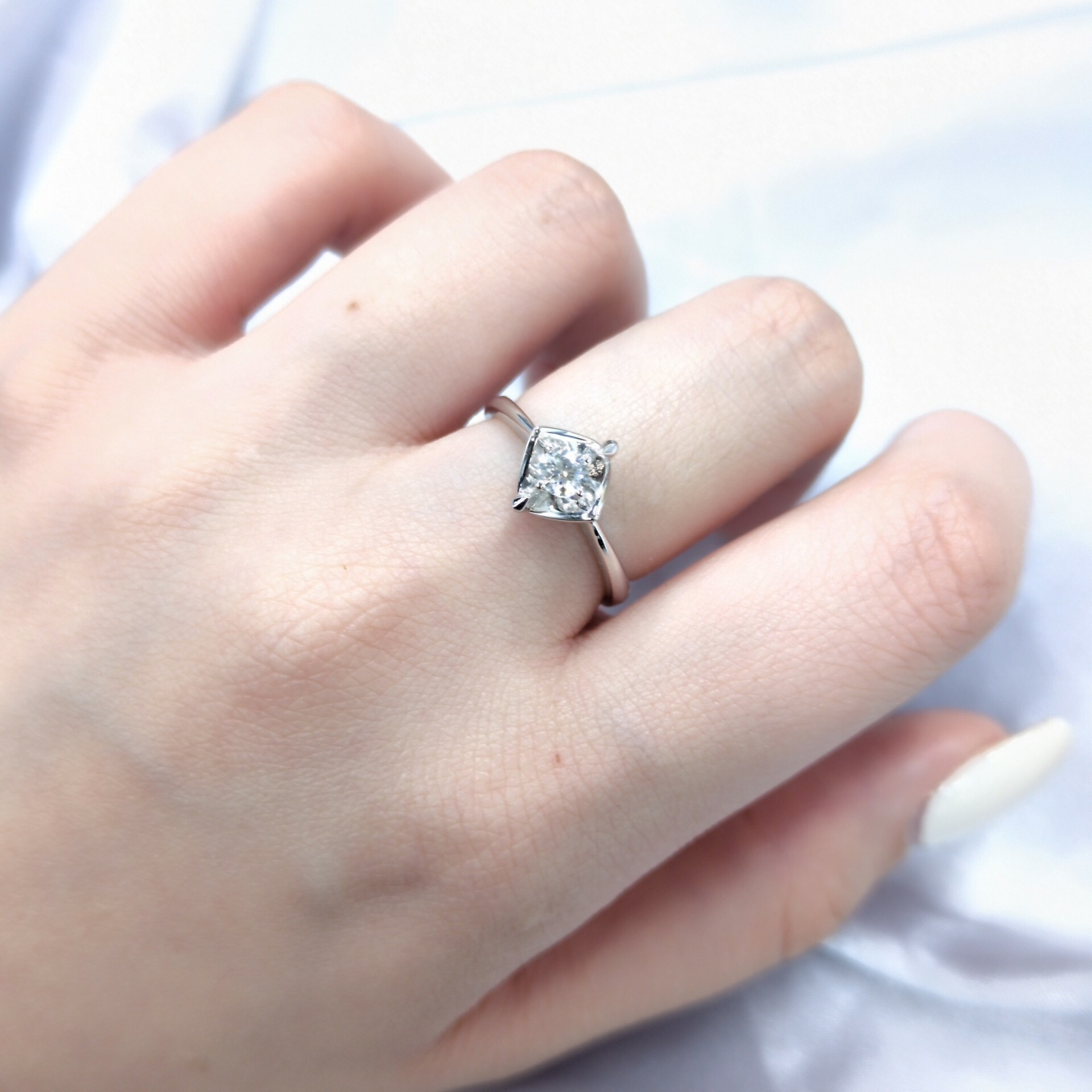 18K White Gold 0.19ct Diamond Ring