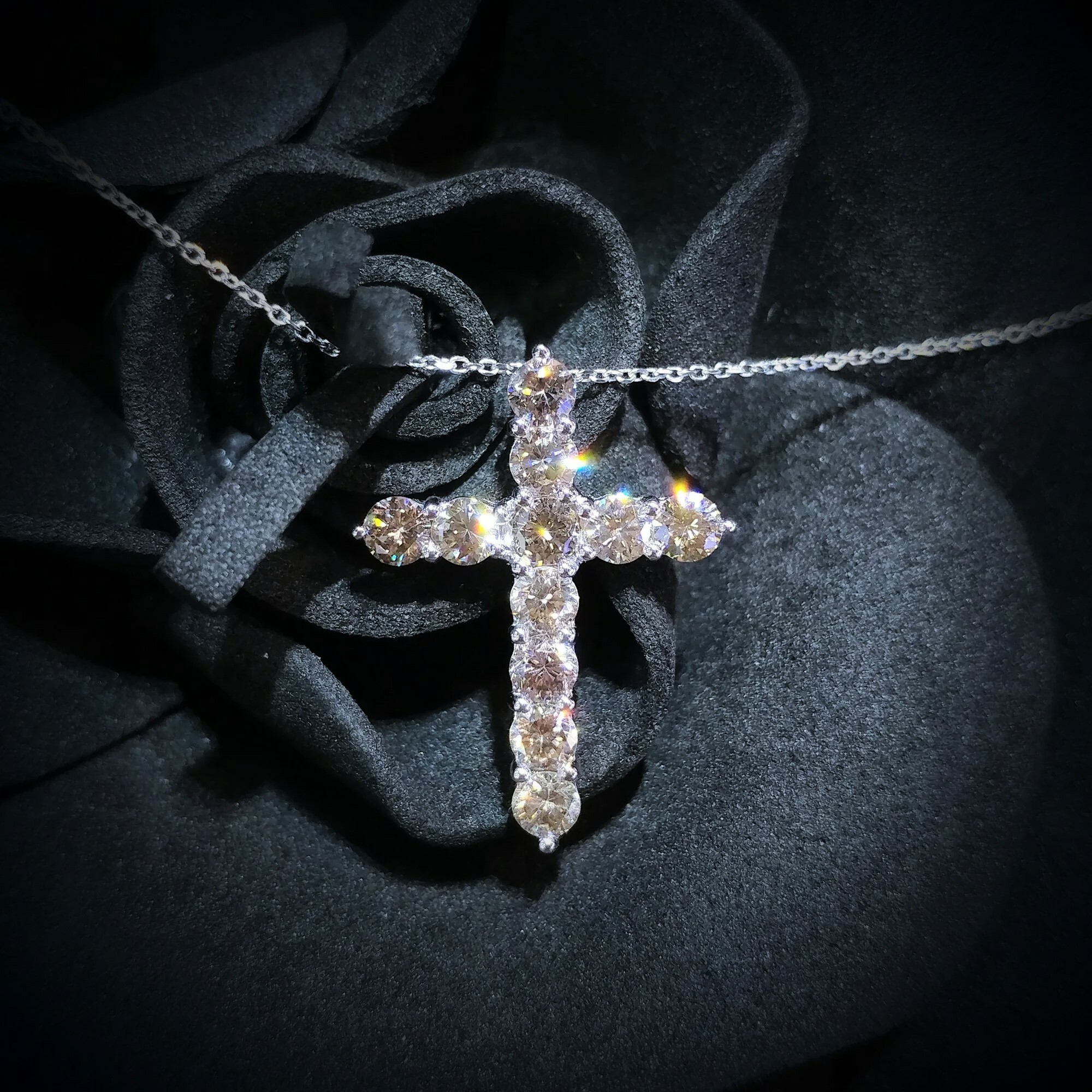 18K White Gold 1.12ct Fancy Brown Diamond Pendant