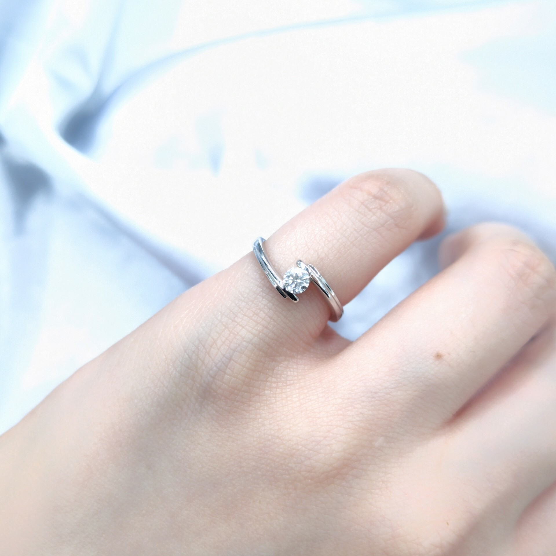 18K White Gold 0.17ct Diamond Ring