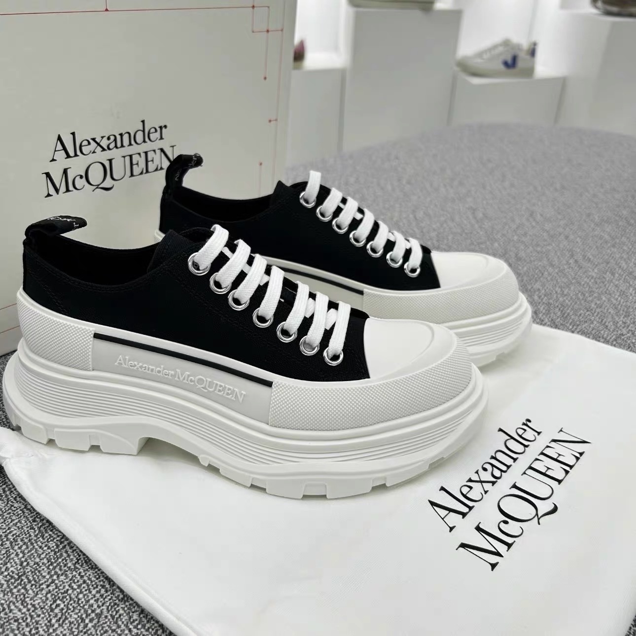 ［HAO NICE] 預購Alexander Mcqueen/亞歷山大 麥昆鞋 仙女專用鞋 Trend厚底帆布休閒鞋