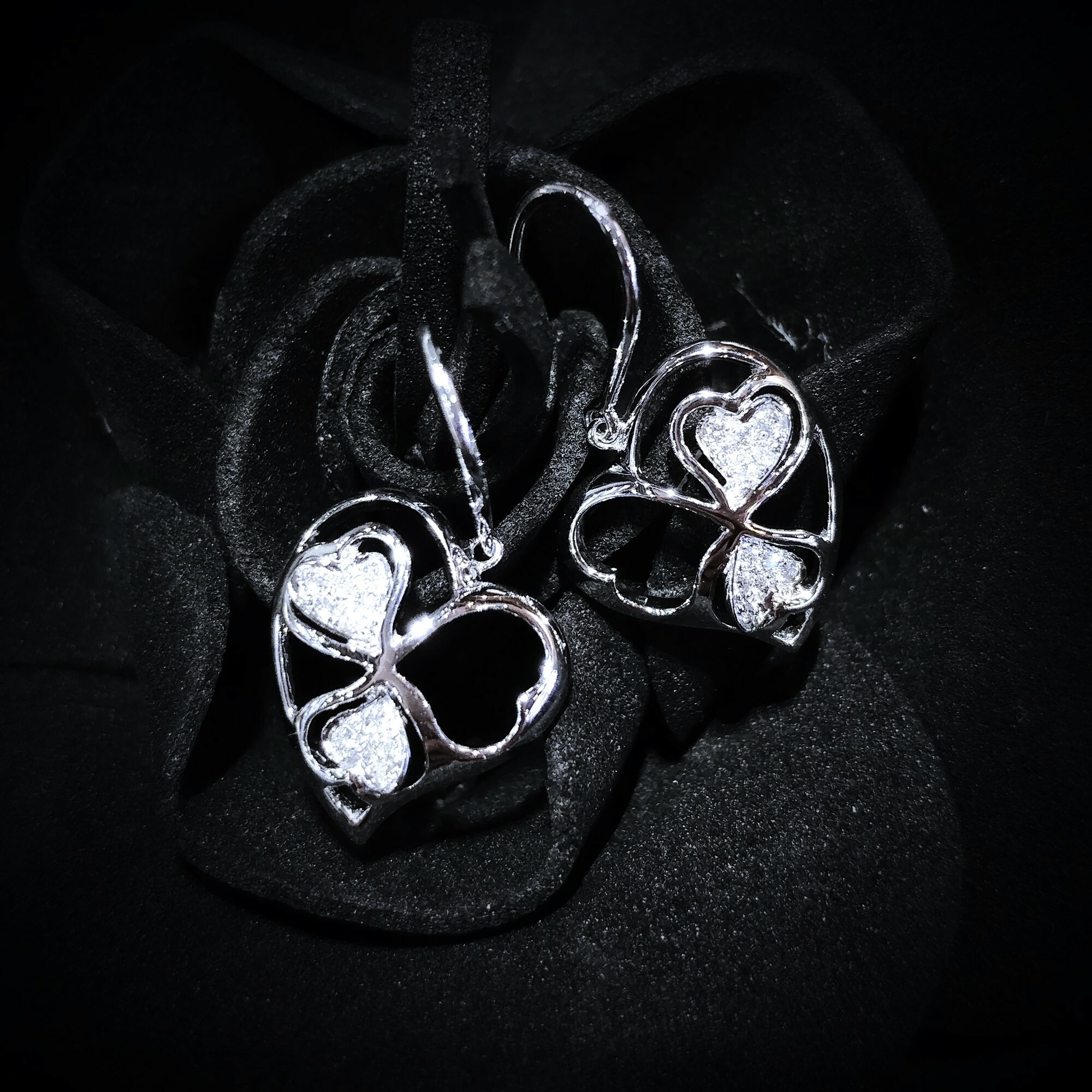 全新18K白金16鑽石吊耳環