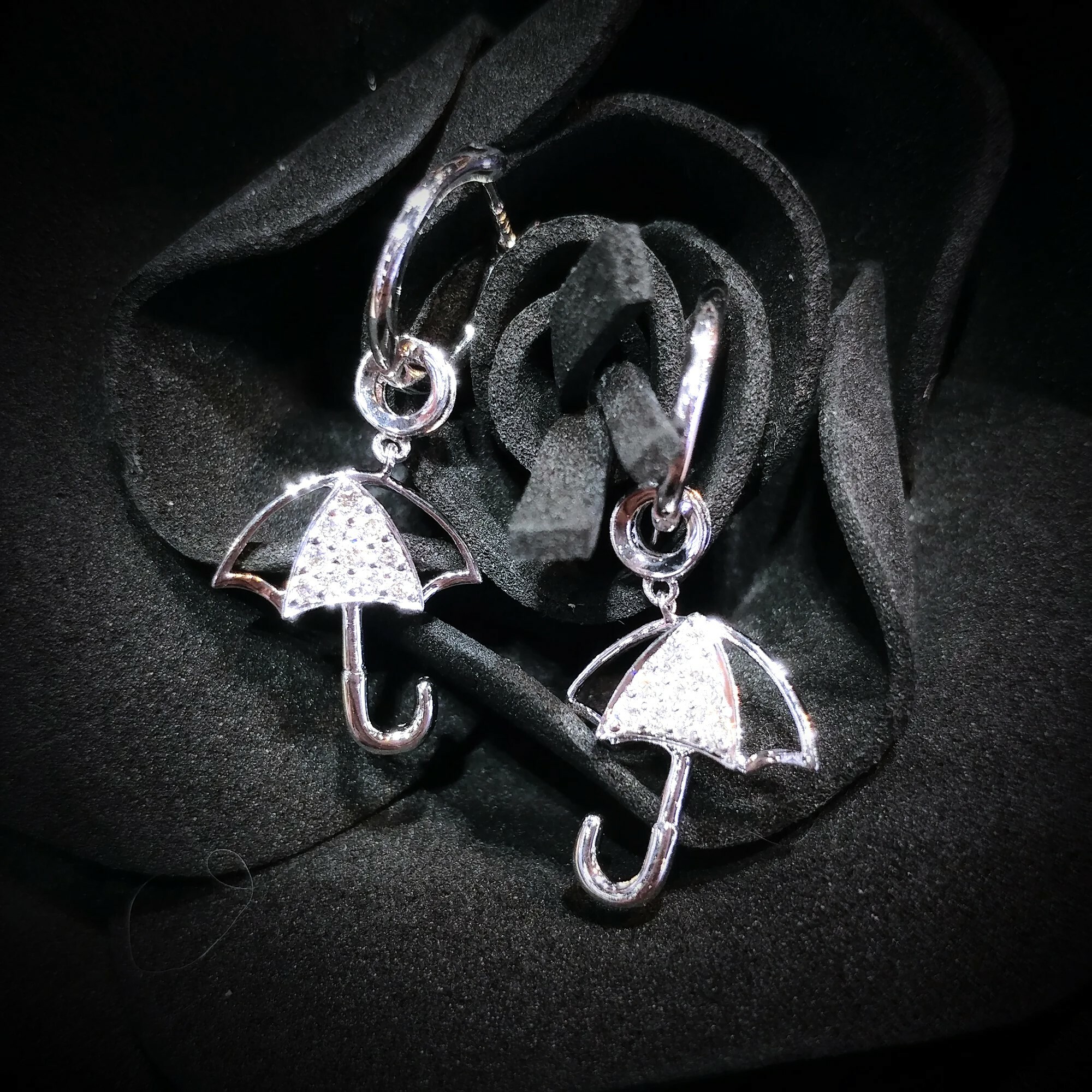 全新18K白金15份鑽石吊耳環