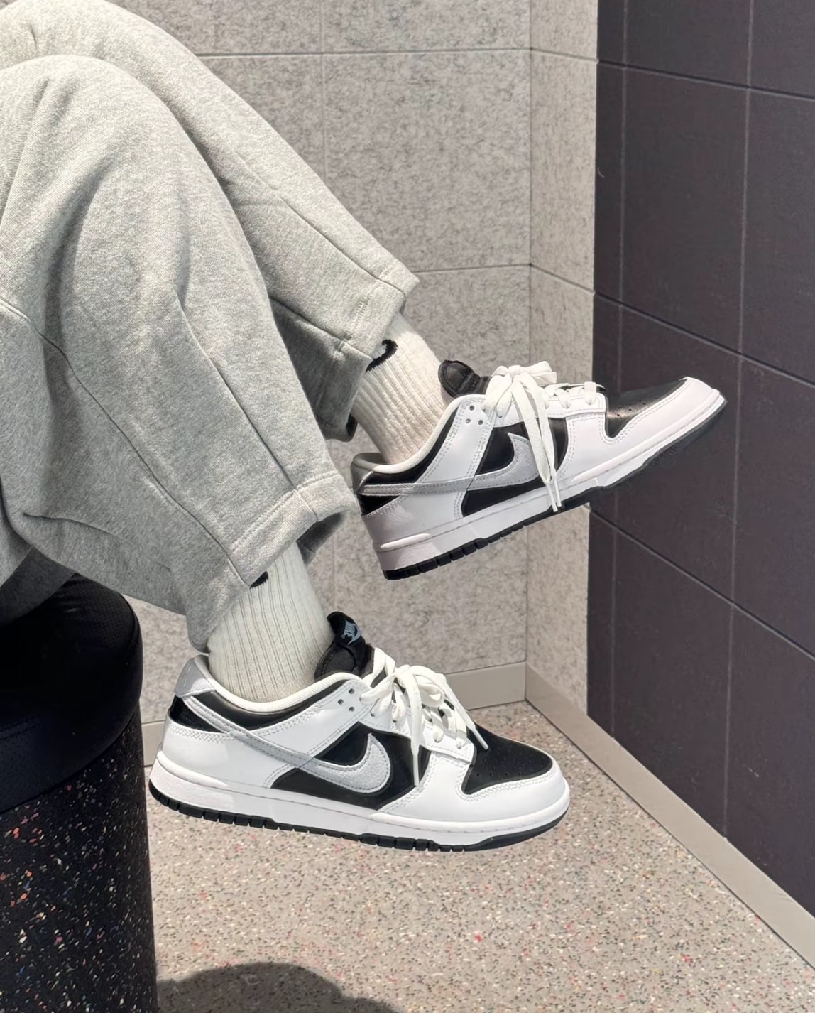 Nike Dunk Reverse Panda  白黑色 反轉熊貓 男款 IB4620-141