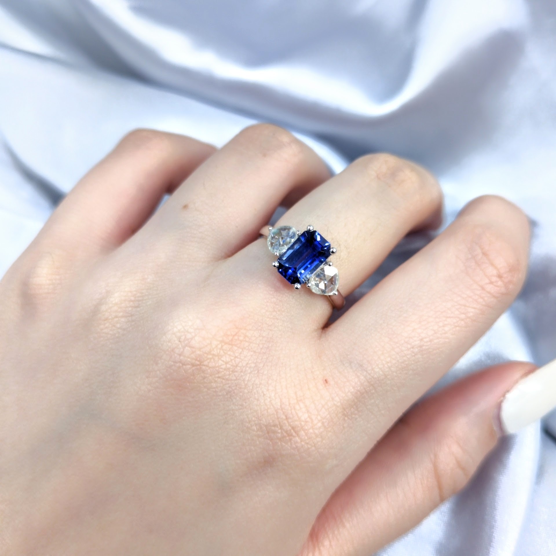 18K White Gold 1.82ct Sapphire and Diamond Ring
