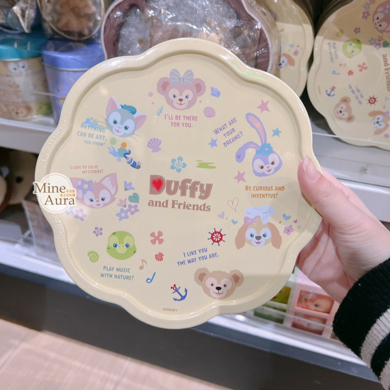 達菲 Duffy 與好友們 圖案 花邊造型 曲奇餅乾 鐵盒 禮盒 -香港迪士尼樂園