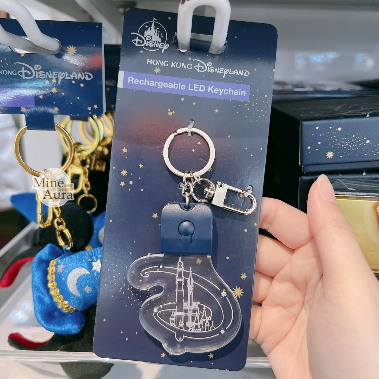 魔法師 米奇 Mickey 主題系列 經典字母D 城堡造型 發光 鑰匙圈 吊飾 -香港迪士尼樂園
